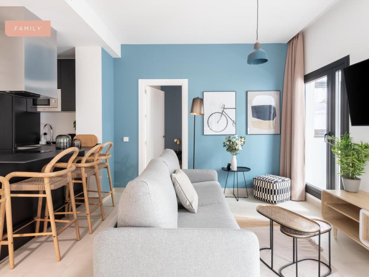 Limehome Sevilla Calle Torcuato Luca De Tena - Digital Access 외부 사진