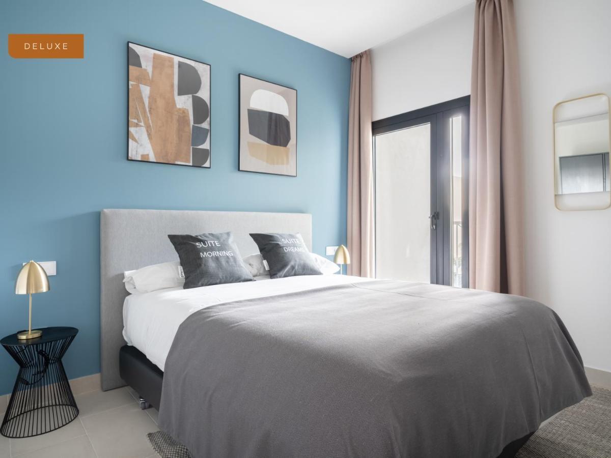 Limehome Sevilla Calle Torcuato Luca De Tena - Digital Access 외부 사진