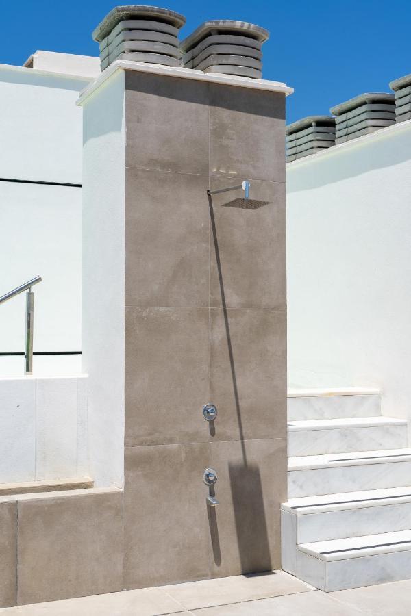 Limehome Sevilla Calle Torcuato Luca De Tena - Digital Access 외부 사진
